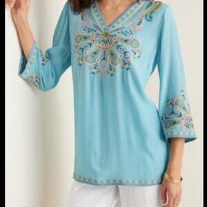 Soft Surroundings Medium River Island Floral Embroidered Tunic Top Bohemian Blue